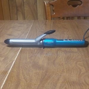 ♥️Conair InfintiPRO Curling Iron♥️